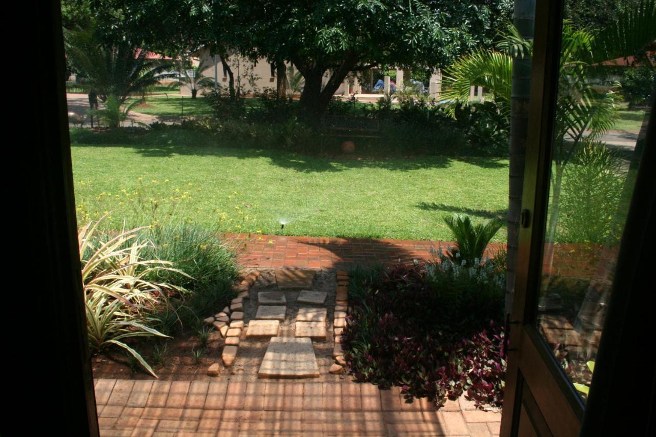 Hotel Tamboti House Malalane Esterno foto