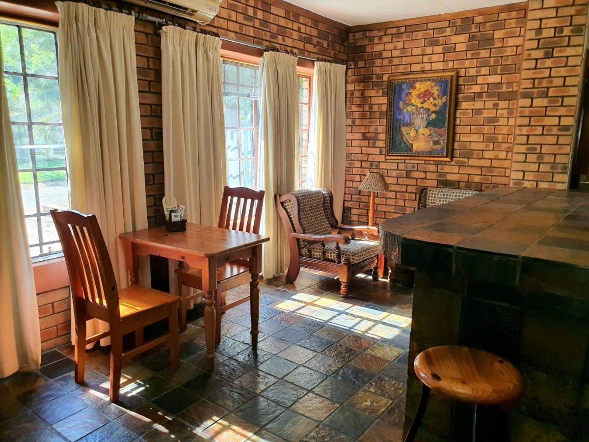 Hotel Tamboti House Malalane Esterno foto